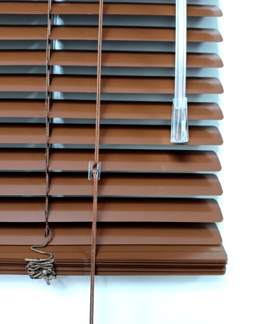 Жалюзи горизонтальные алюминиевые "Танго 25", Горький шоколад 5641, 55х130 см , упр Правое