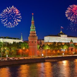 Постер «Салют над Московским Кремлем» 70 см х 40 см