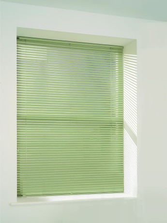 Жалюзи горизонтальные алюминиевые "Танго 25", Киви 5421, 52,5х130 см , упр Левое