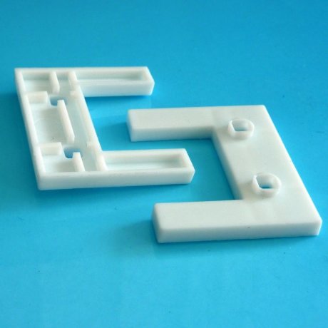 Комплект из 2 белых корректоров высоты штапика для кассетных горизонтальных жалюзи